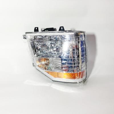 Фара передняя правая BAW 1044 Е2 1065 Е2 (24V) (дорестайл) (BP17803710002)