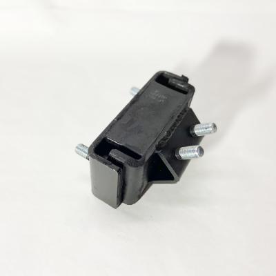 Подушка (опора) двигателя к раме JAC N120 (1001070LG01B)