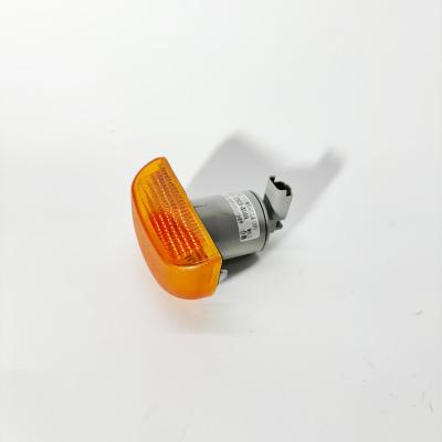 Повторитель поворота правый DONGFENG C80N, C120L/N 24v (3726220-CK5101A)