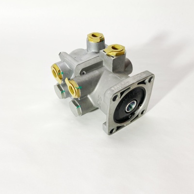 Кран тормозной подпедальный JAC N75 (3514010LE170)